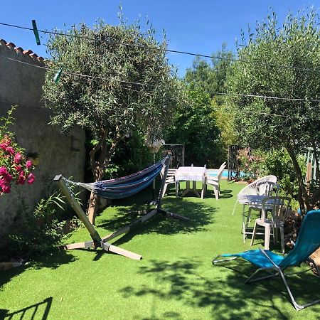Auberge Gekko Ornaisons Zewnętrze zdjęcie