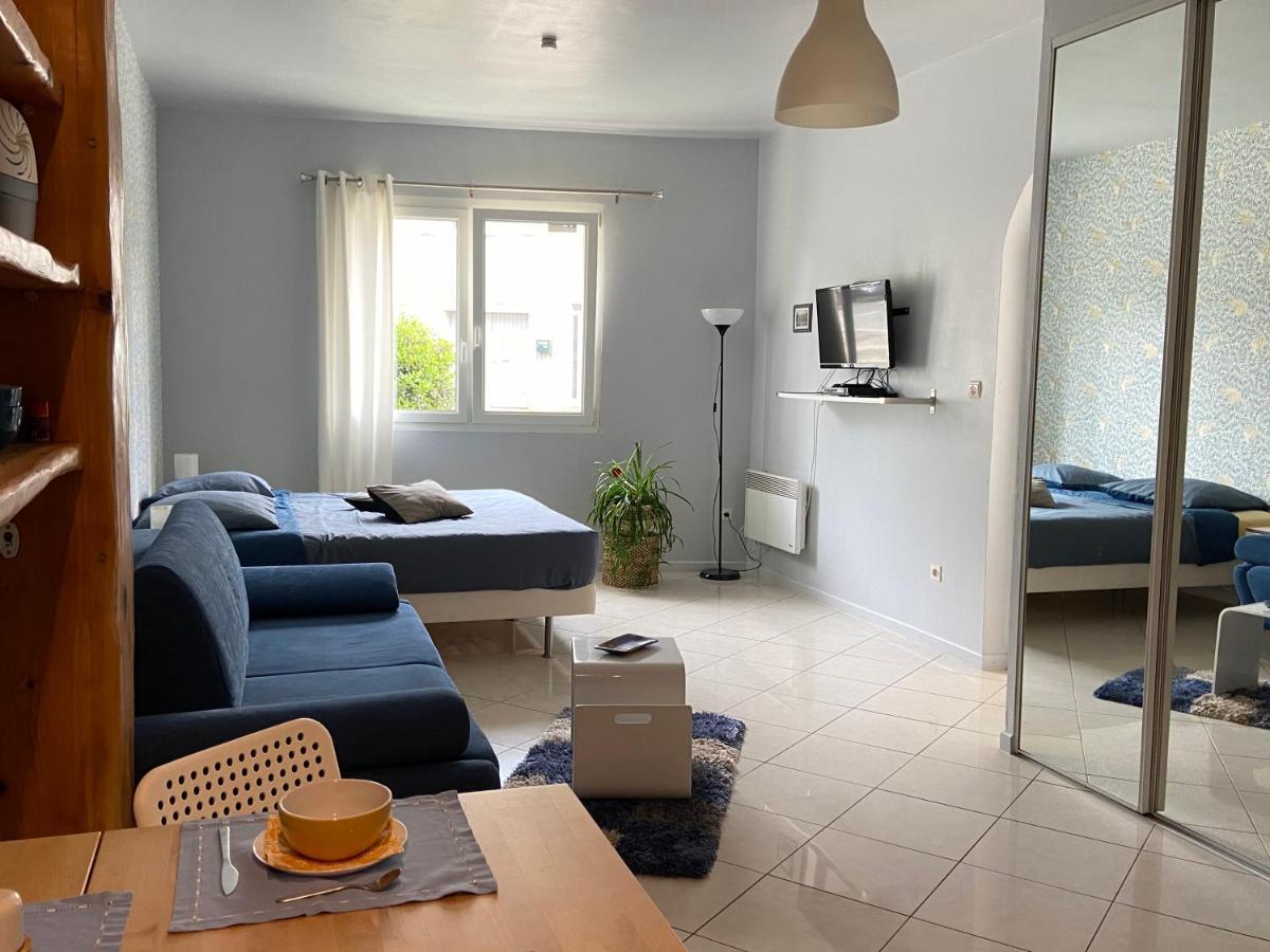 Auberge Gekko Ornaisons Zewnętrze zdjęcie